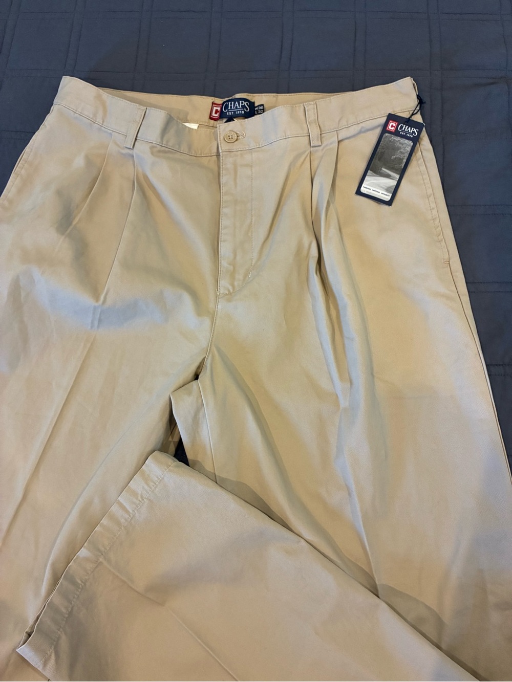 Chaps Men's Tan Pleated Relaxed Fit Chino Pants W36 L32